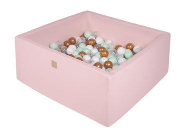 Vierkante ballenbak - Licht roze met Witte, Gouden en Transparante ballen